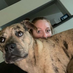 Meet your Posher, Briana